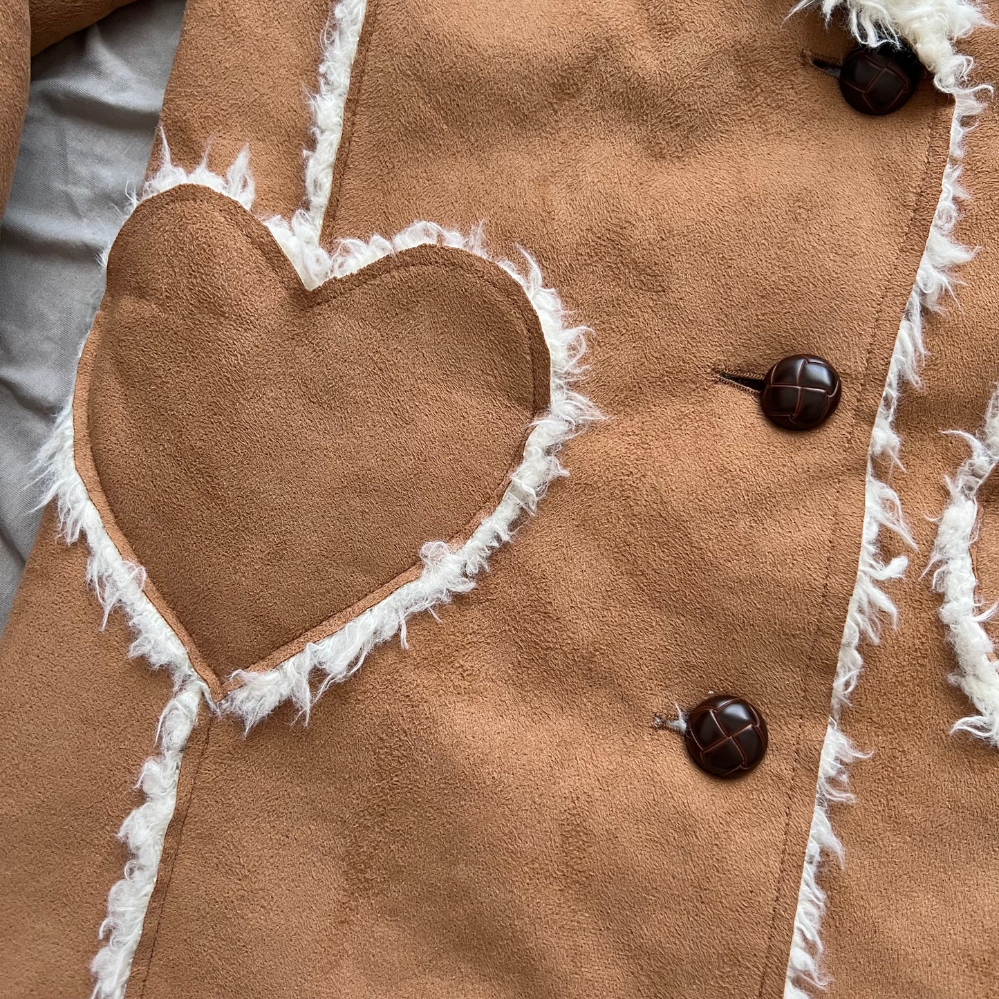 Swan Kiss Coat