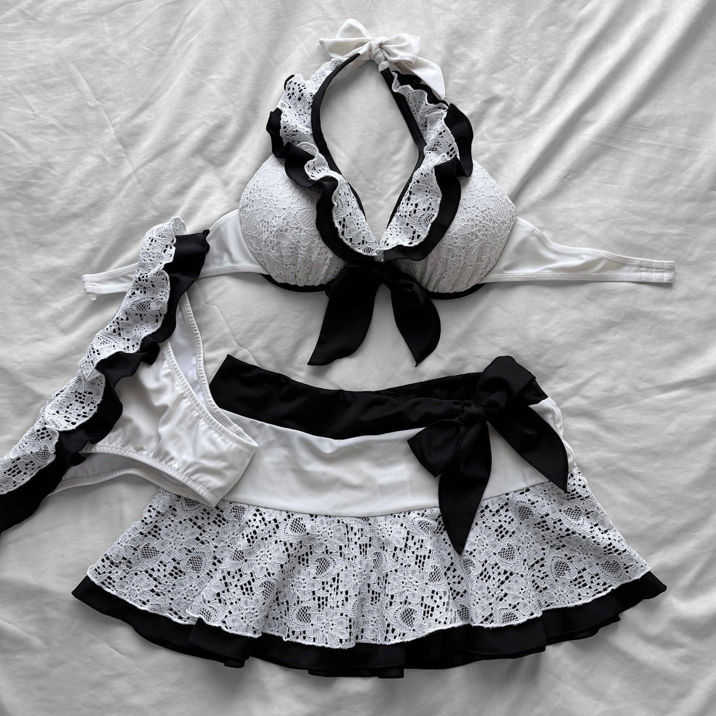 L size•Black & white lace bikini Set