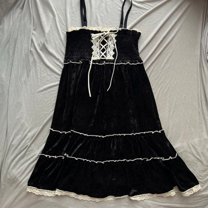 Dark coquette lace up dress