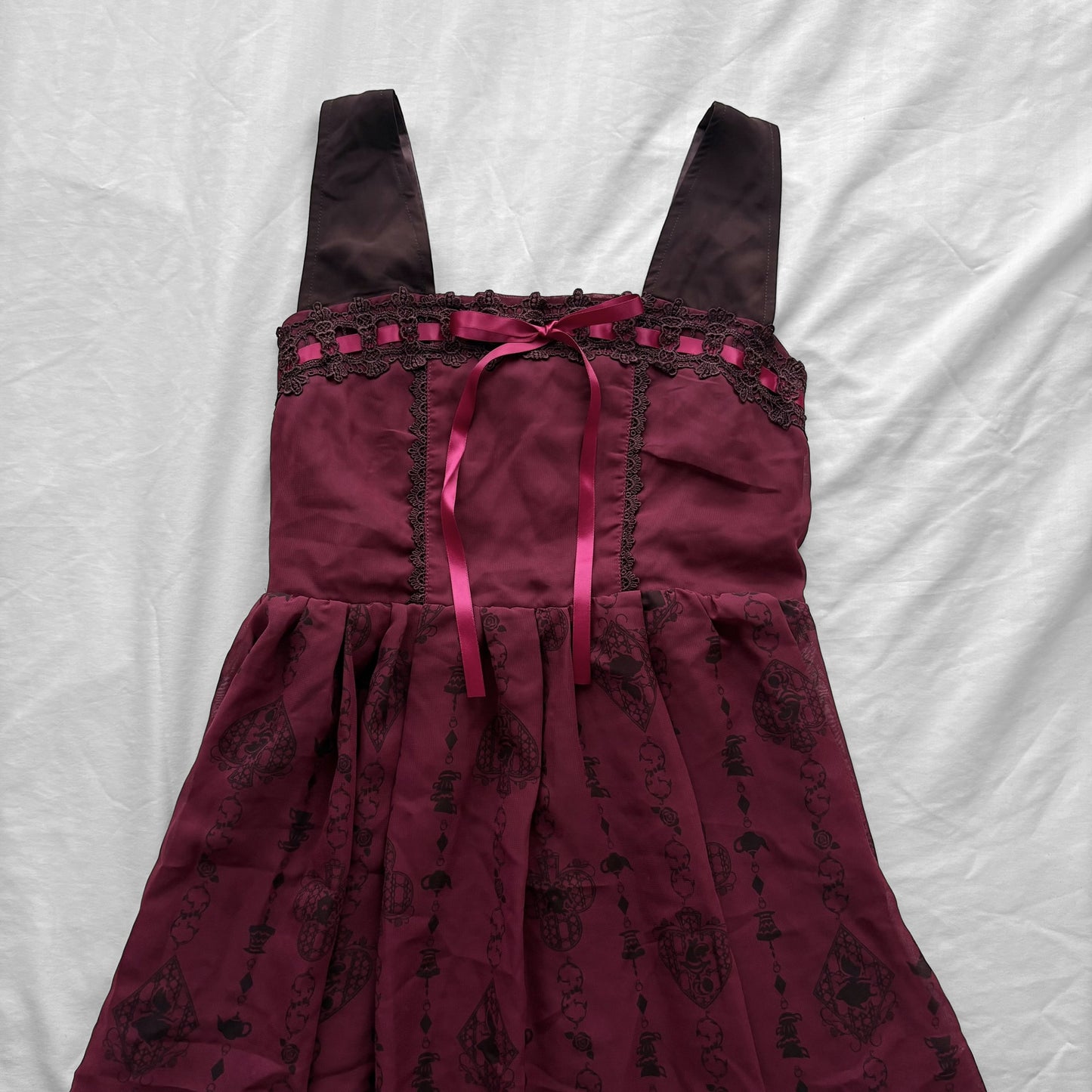 ‘Axes Femme’ x 'Disney' Alice in Wonderland Dress