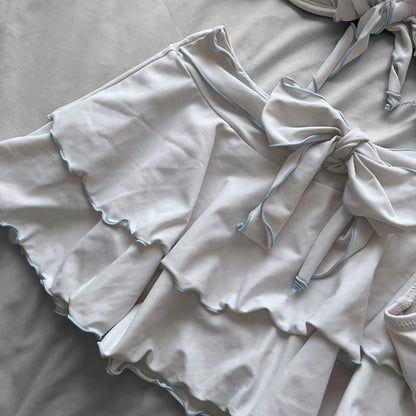 M size•White & Baby Blue hem bikini Set
