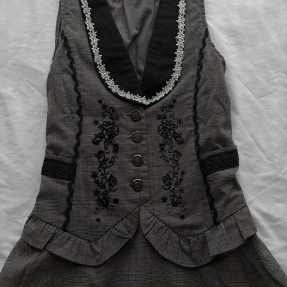 ‘Axes Femme’ Grey Plaid Gothic Dress