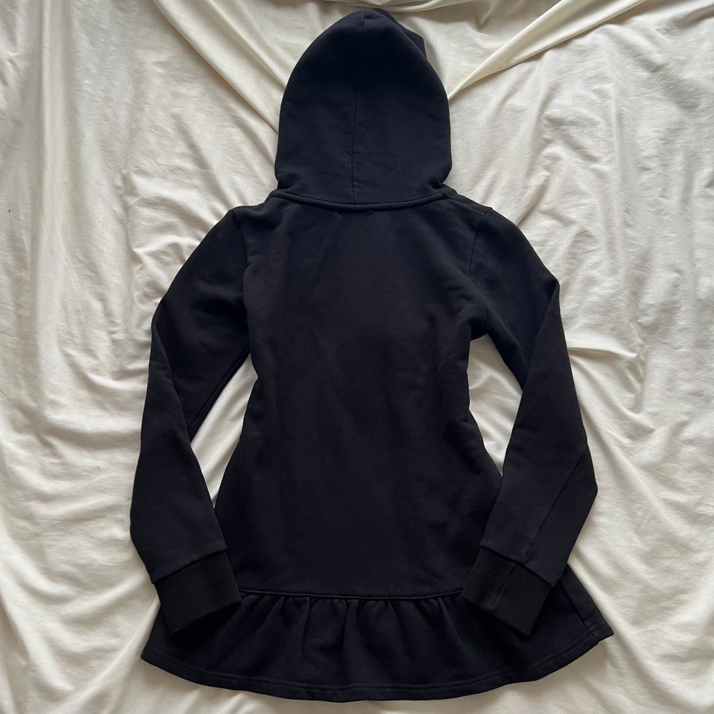Heart pockets hoodie