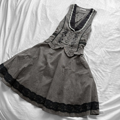 ‘Axes Femme’ Grey Plaid Gothic Dress