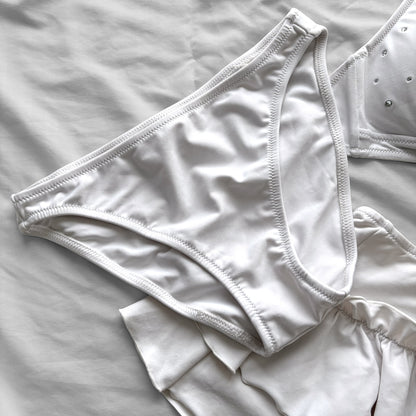 M size•Sweet frilly lace bikini Set