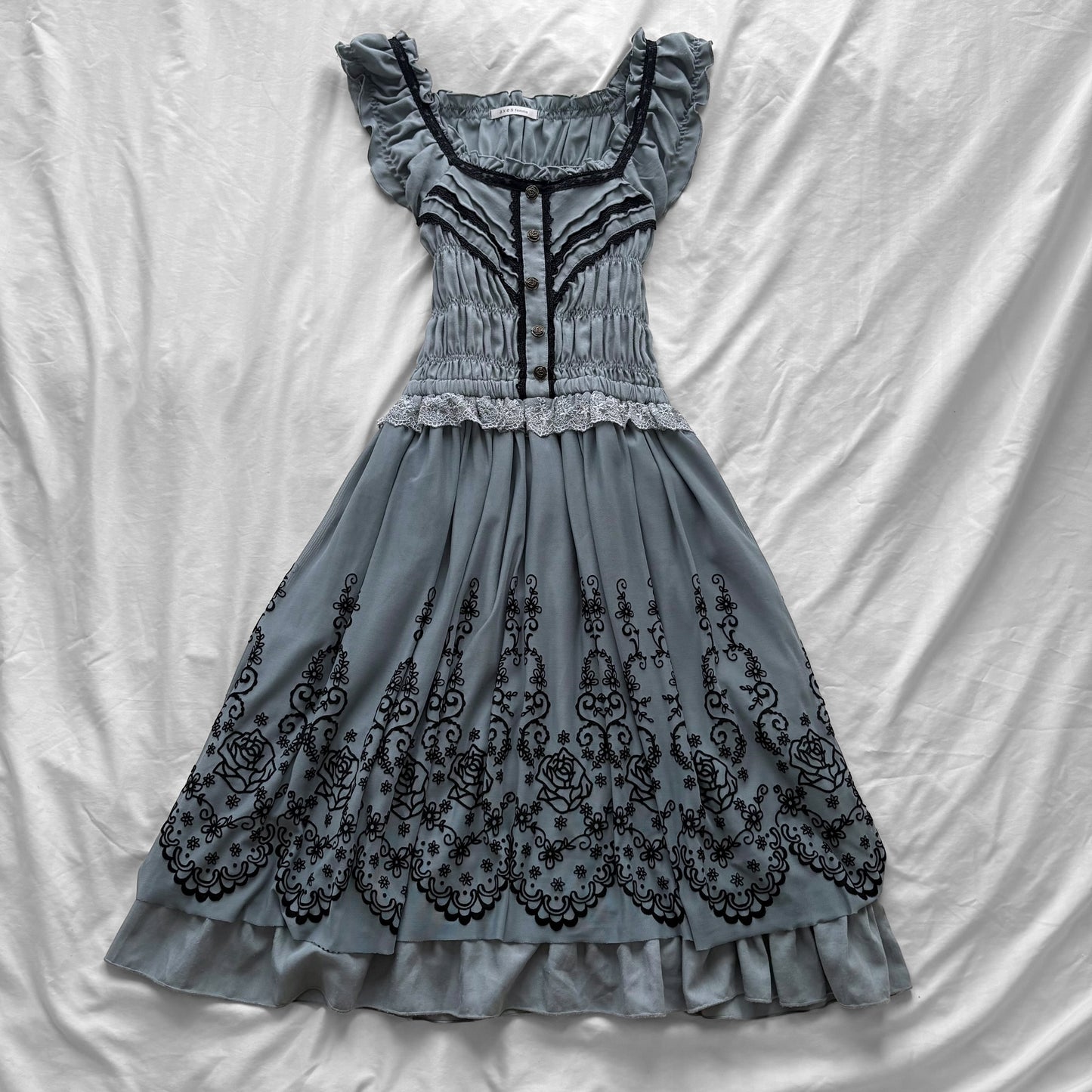 ‘Axes Femme’ Flowy Dress