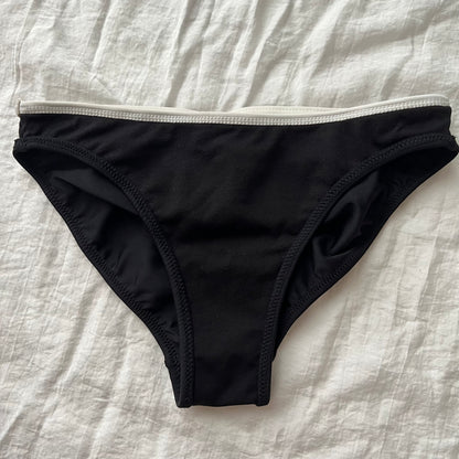Black lace bikini set