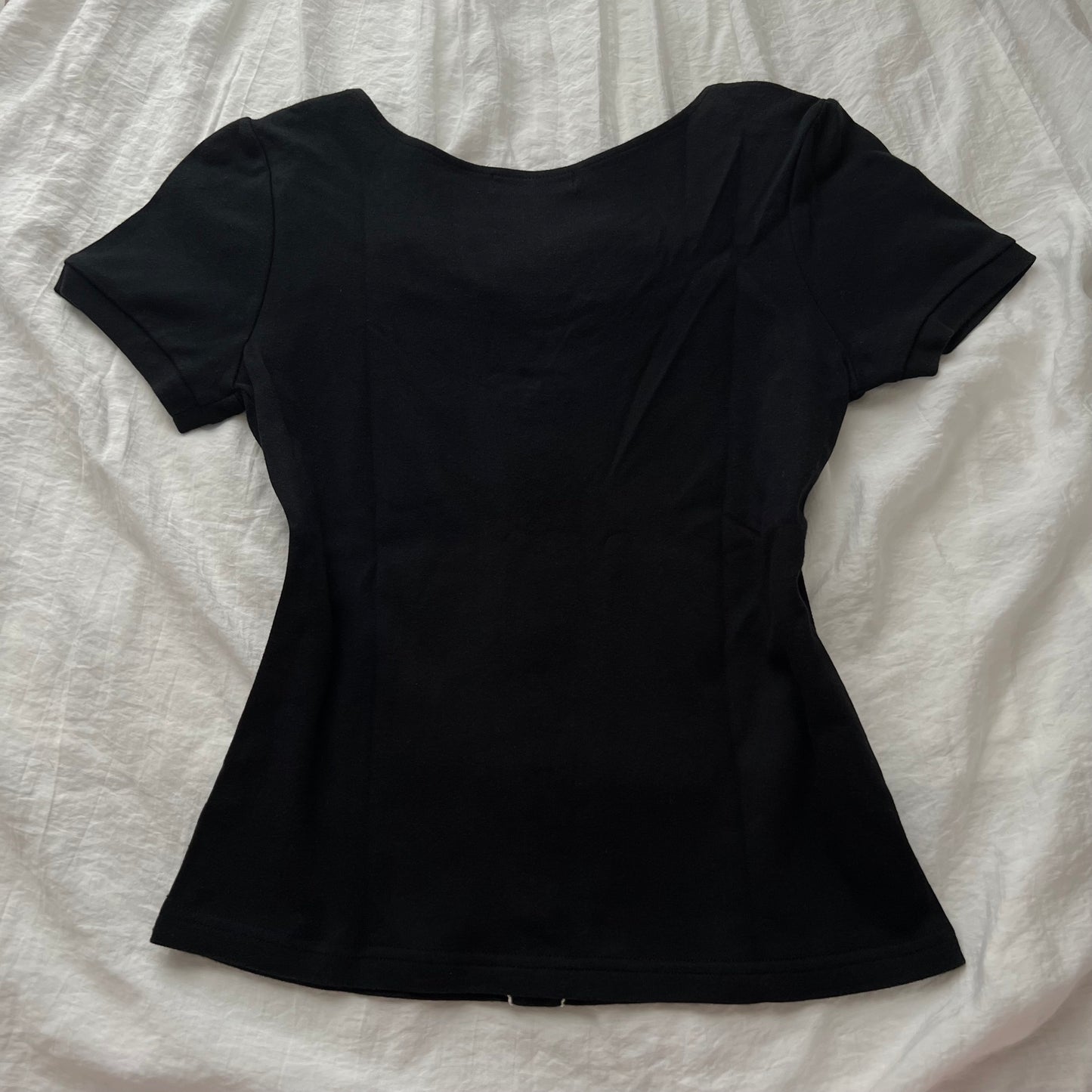 Black front ribbon top
