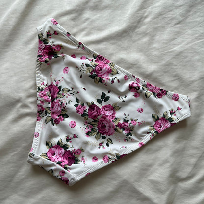 Floral lace bikini set