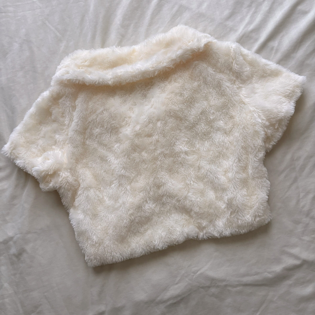 Creamy Fluffy Faux Fur Cropped Jacket