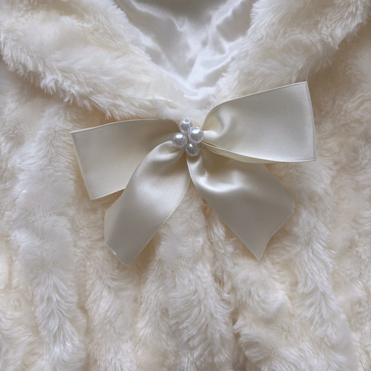 Creamy Fluffy Faux Fur Cropped Jacket