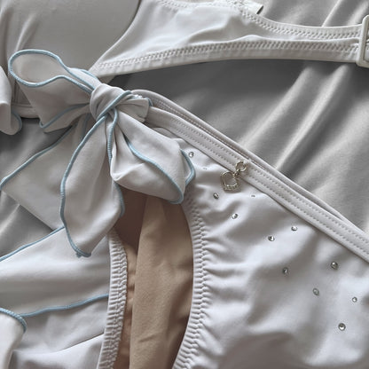 M size•White & Baby Blue hem bikini Set