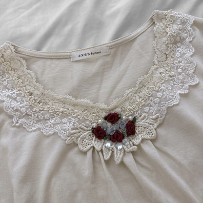 ‘Axes Femme’ Top with Lace and Roses